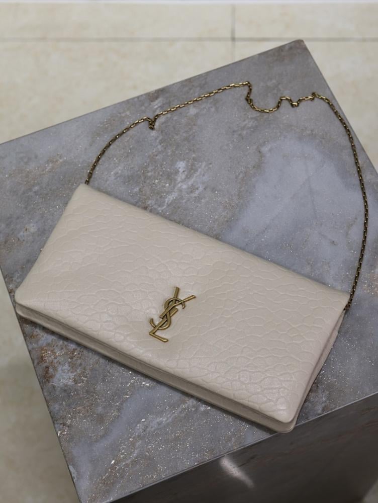 Italian-Inspired Elegant Lambskin Shoulder Bag