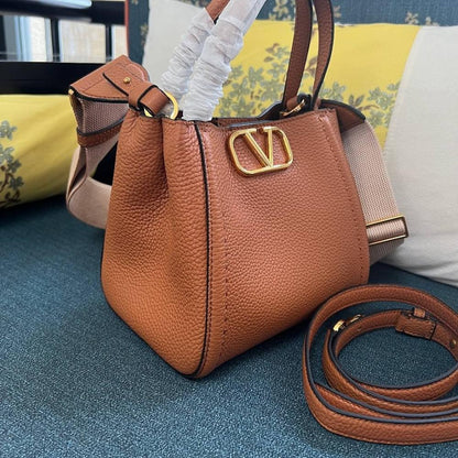 VLogo Signature Calfskin Shoulder Bag