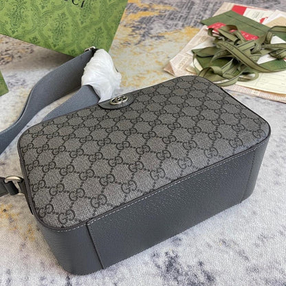 Modern Refined Top Handle Bag