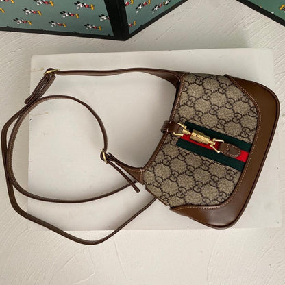 Modern Refined Shoulder Bag