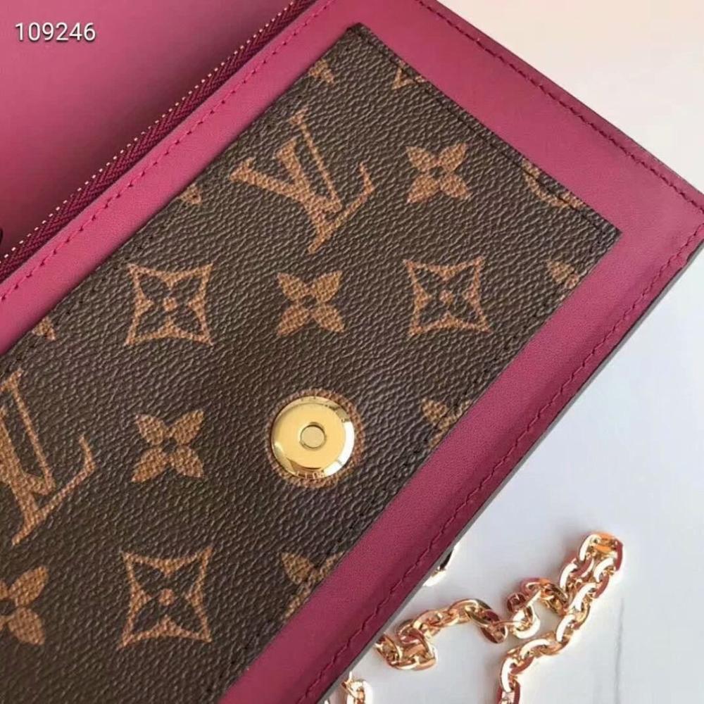 Modern Italian-Inspired Leather Crossbody Bag