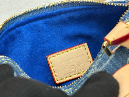 Stylish Refined Leather Shoulder Bag