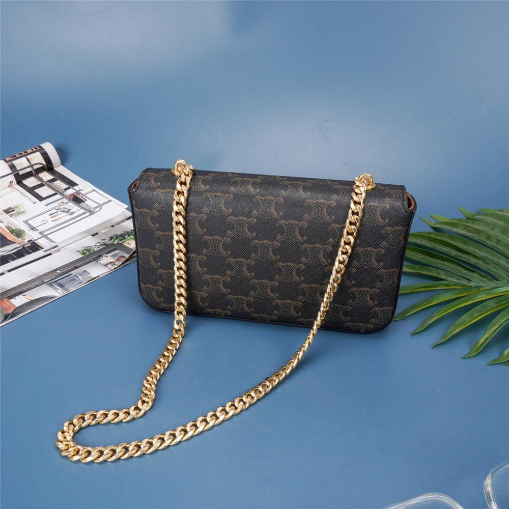 Elegant Shoulder Bag