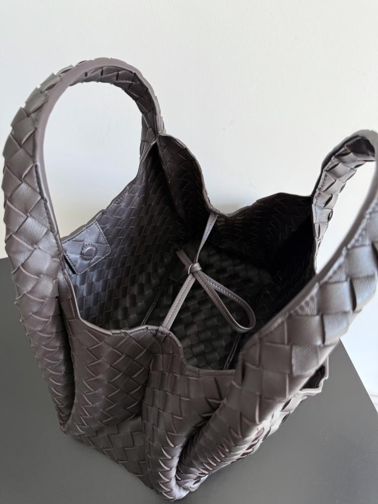 Luxury Elegant Leather Top Handle Bag
