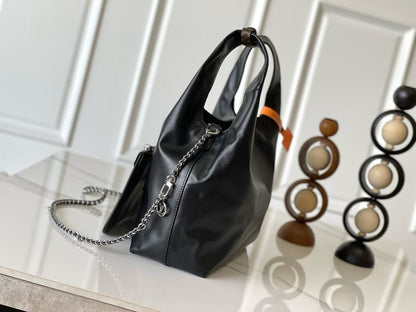 Modern Elegant Quilted Calfskin Bag