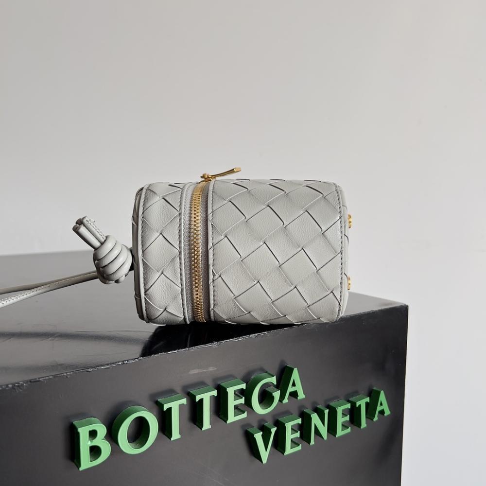 Elegant Shoulder Bag