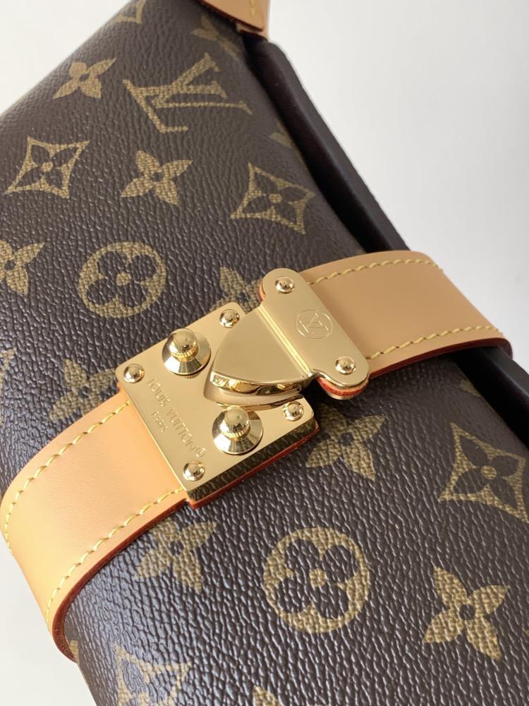 Leather Shoulder Bag
