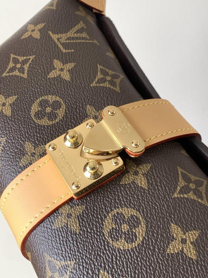 Leather Shoulder Bag