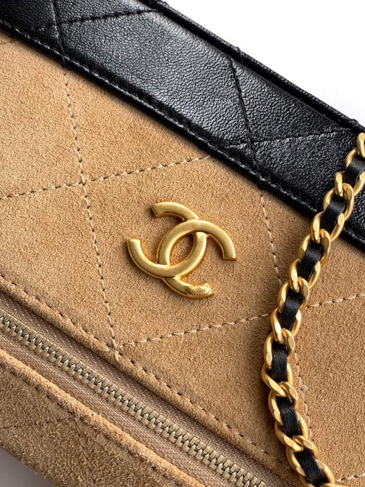 Classic Leather Wallet
