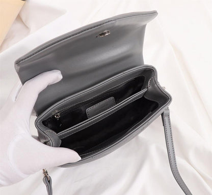 Stylish Leather Top Handle Bag – Limited Edition