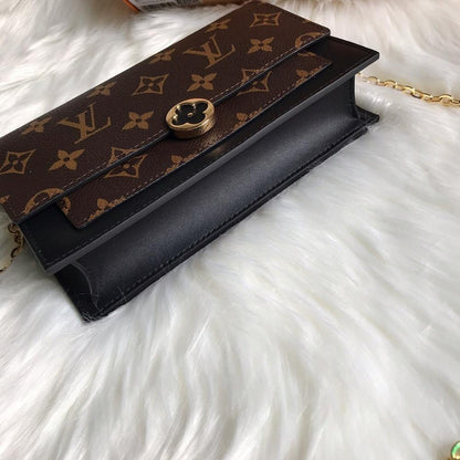 Italian-Inspired Luxury Leather Crossbody Bag