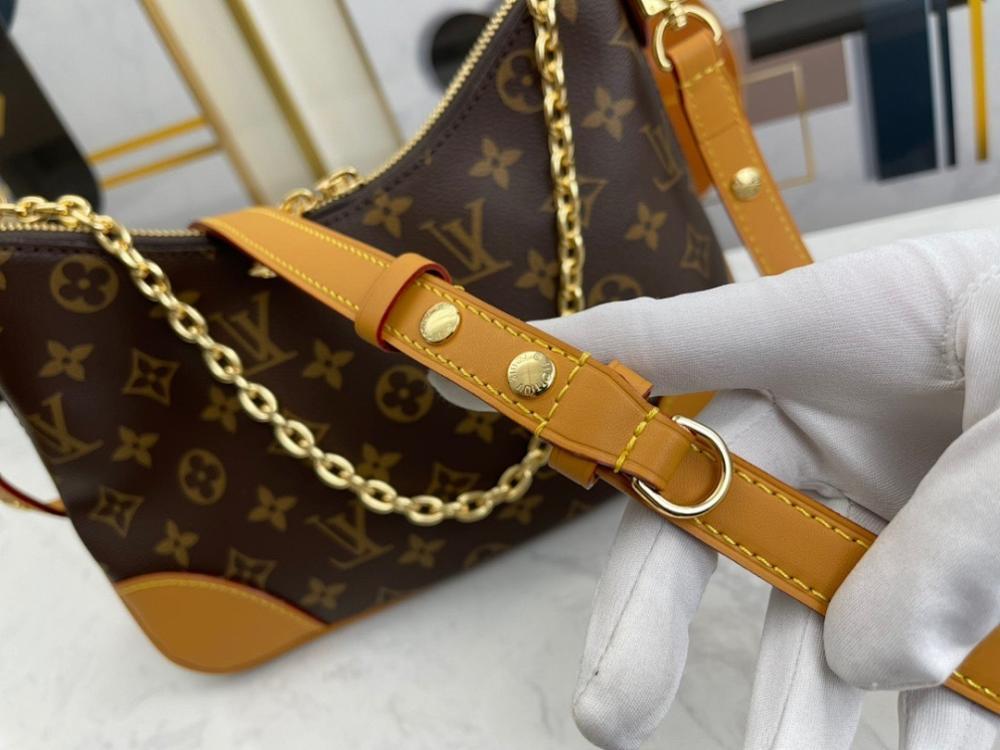 Modern Leather Crossbody Bag – Limited Edition