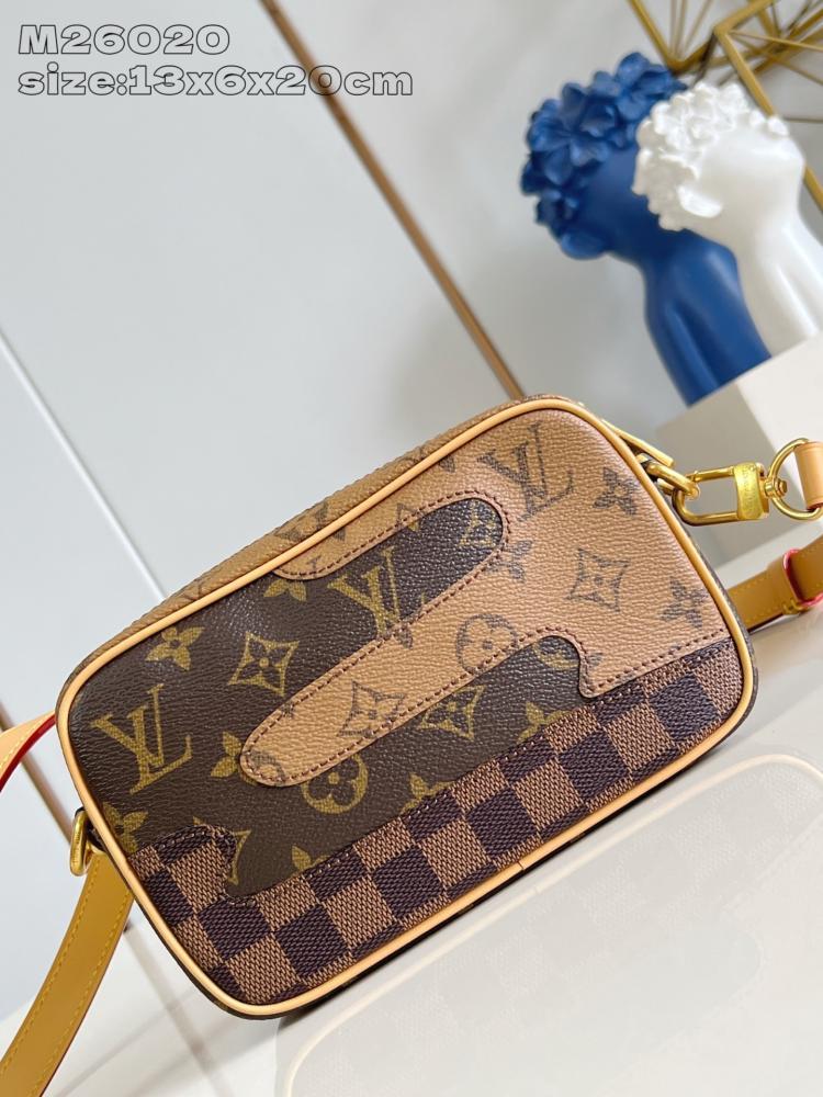 Elegant Crossbody Bag