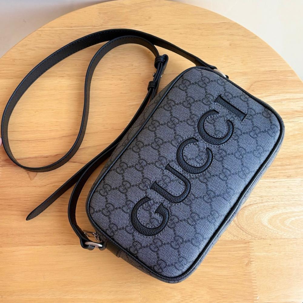 Elegant Refined Top Handle Bag