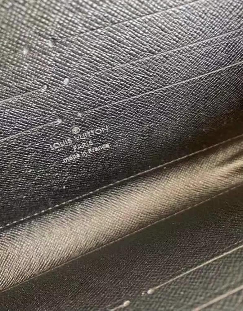 Classic Modern Wallet