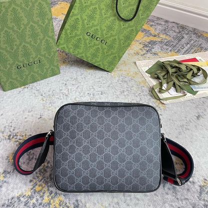 Modern Refined Top Handle Bag