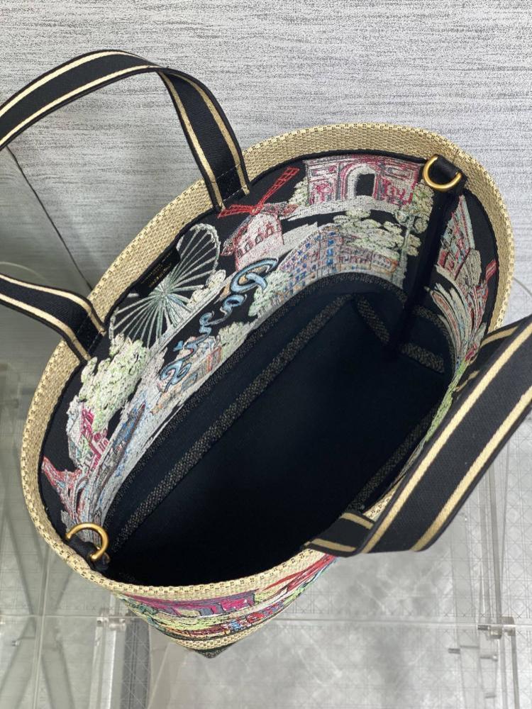 Embroidered Shoulder Bag
