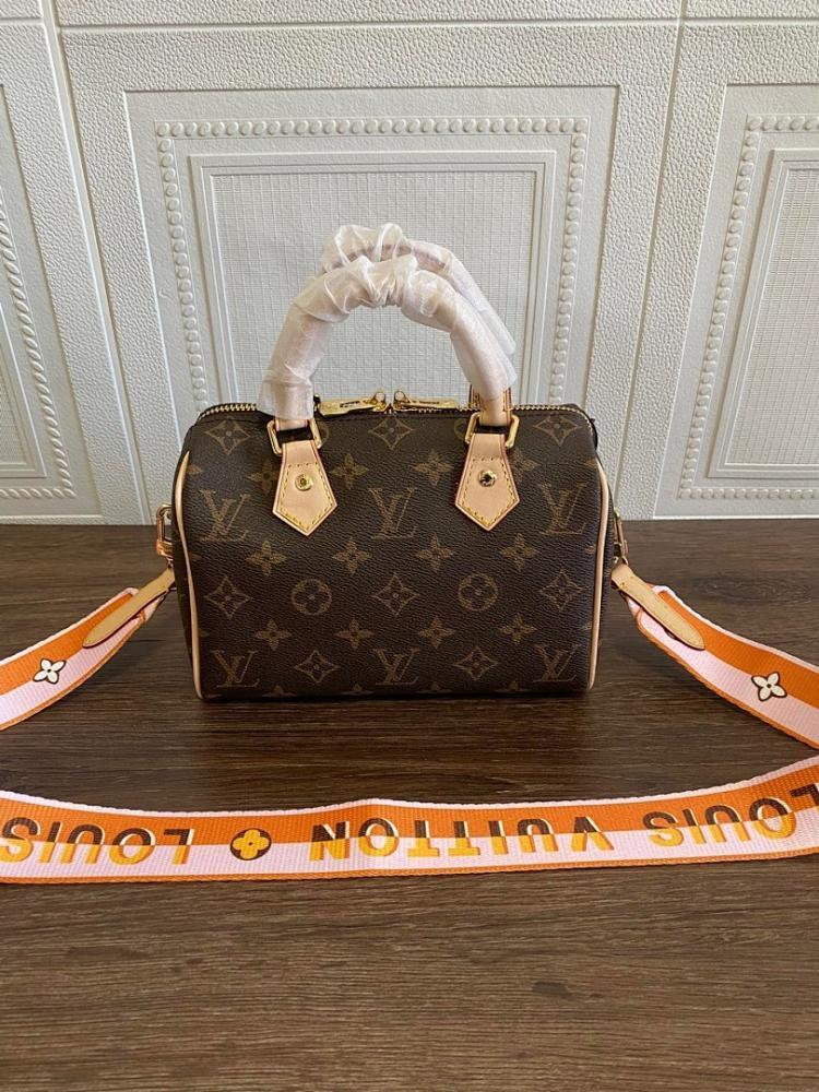 Modern Luxury Shoulder Bag