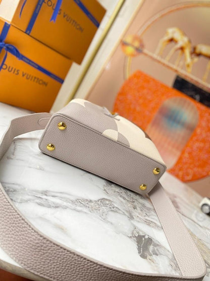 Stylish Leather Shoulder Bag – Special Edition
