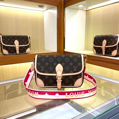 Italian-Inspired Elegant Leather Bag