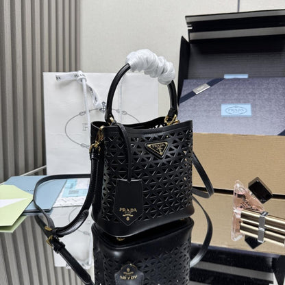 Bucket Bag