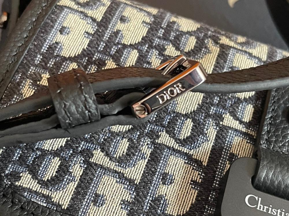 Italian-Inspired Stylish Black Printed Calfskin Shoulder Bag