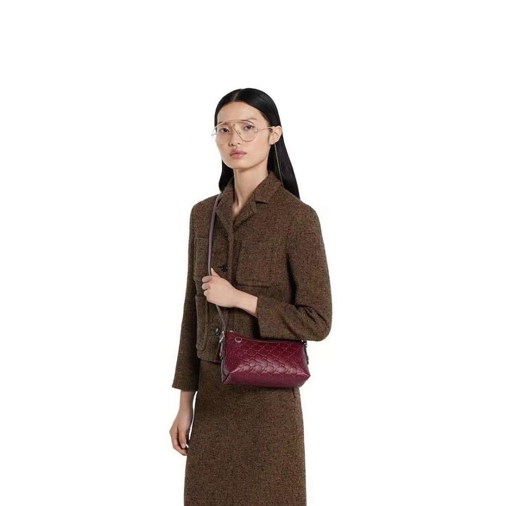 Modern Italian-Inspired Shoulder Bag