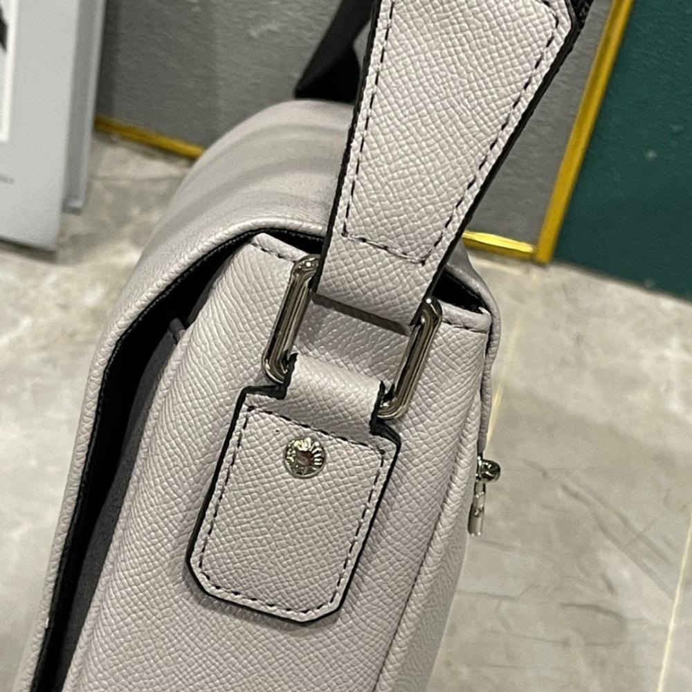 Stylish Shoulder Bag – Special Edition