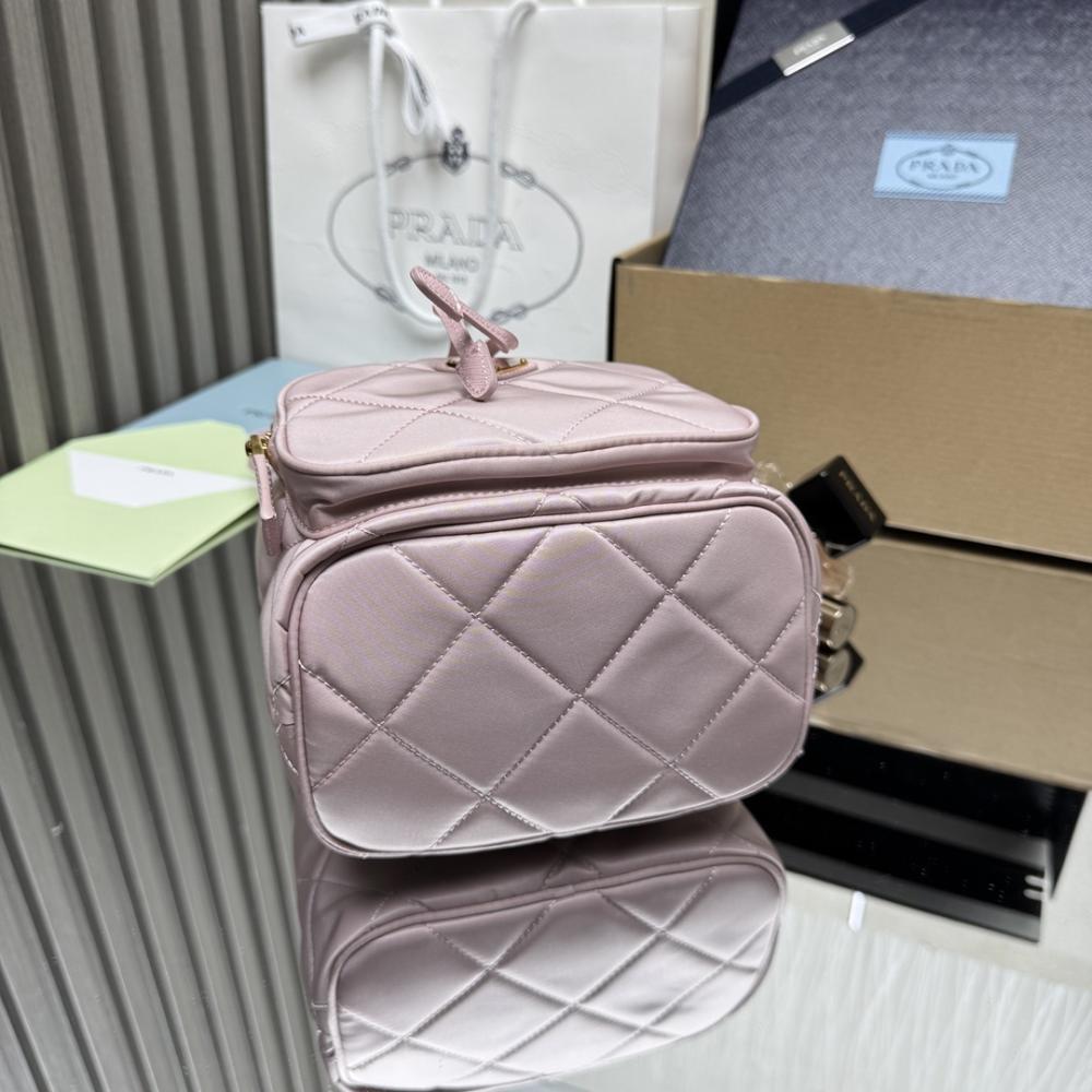 Nylon Bucket Bag