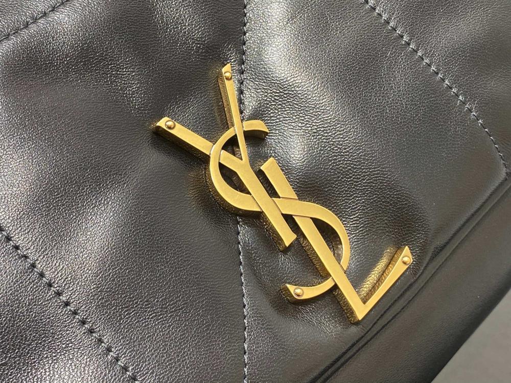 Classic Shoulder Bag