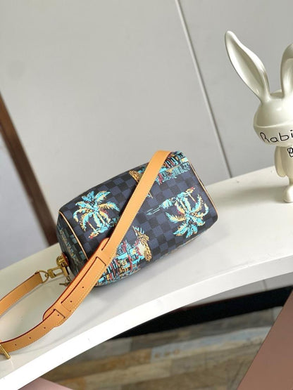 Stylish Jacquard Shoulder Bag – Limited Edition