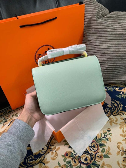 Stylish Refined Gold Leather Shoulder Bag