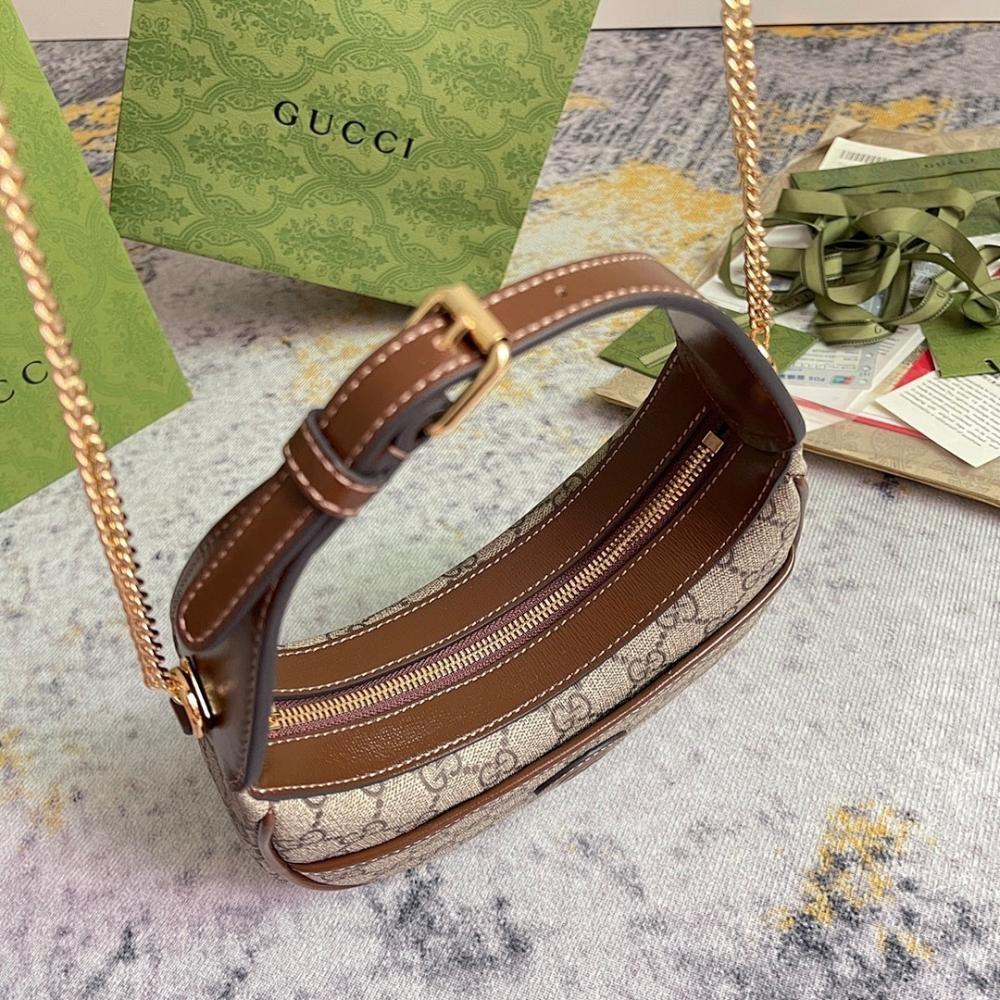 Modern Italian-Inspired Shoulder Bag