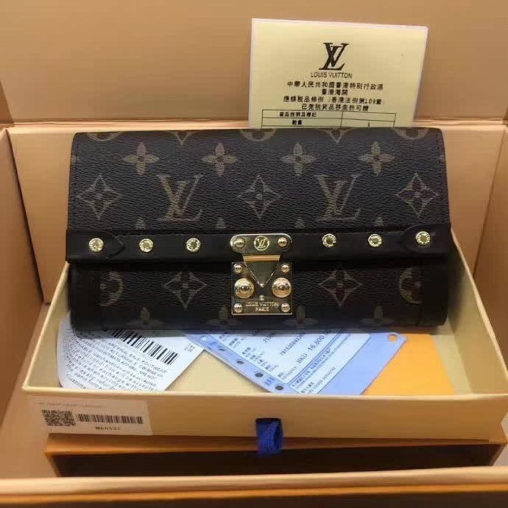 Stylish Premium Studded Travel Bag