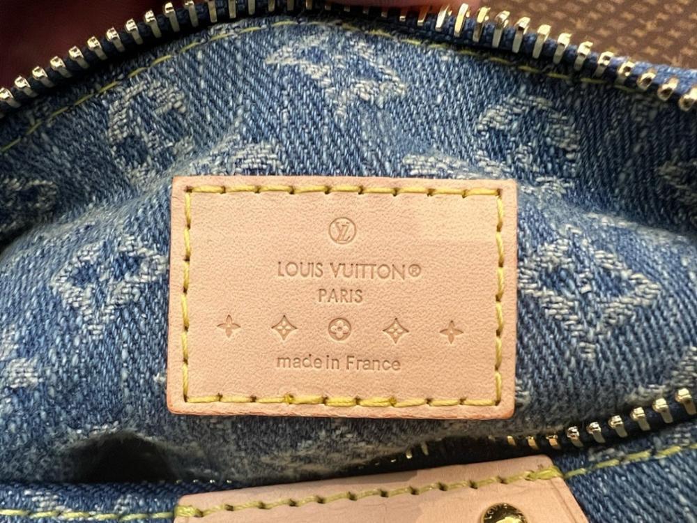Modern Blue Embroidered Denim Shoulder Bag
