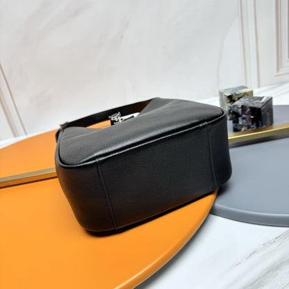 Alma Leather Shoulder Bag