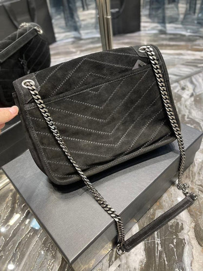 Modern Elegant Leather Bag