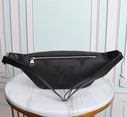 Stylish Calfskin Shoulder Bag – Special Edition