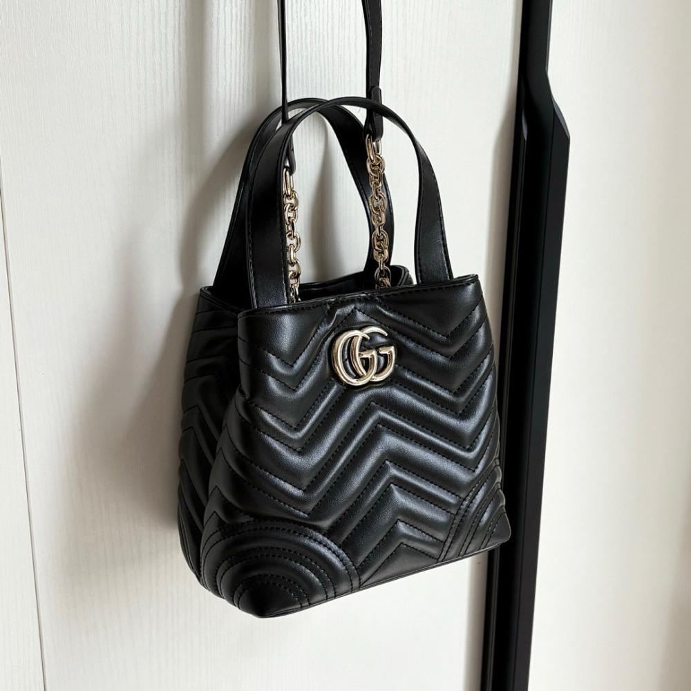 Italian-Inspired Stylish Crossbody Bag
