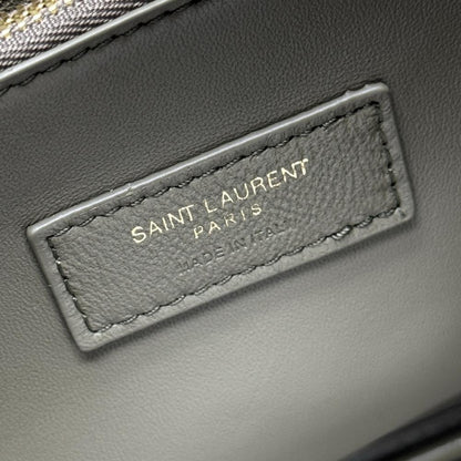 Classic Shoulder Bag