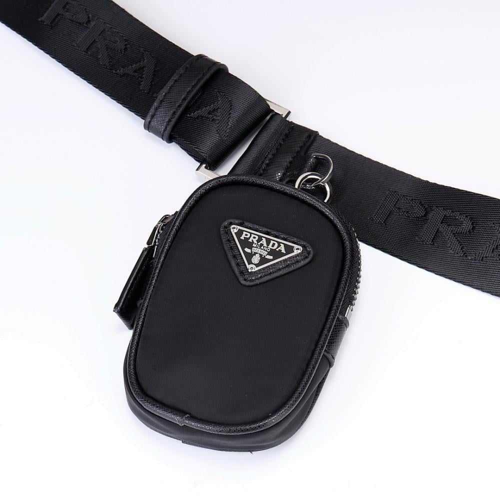 Modern Elegant Nylon Crossbody Bag – Limited Edition
