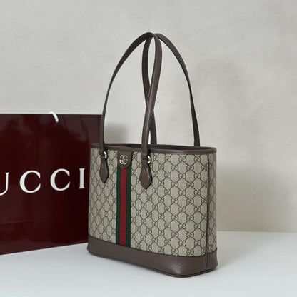 Classic Shoulder Bag