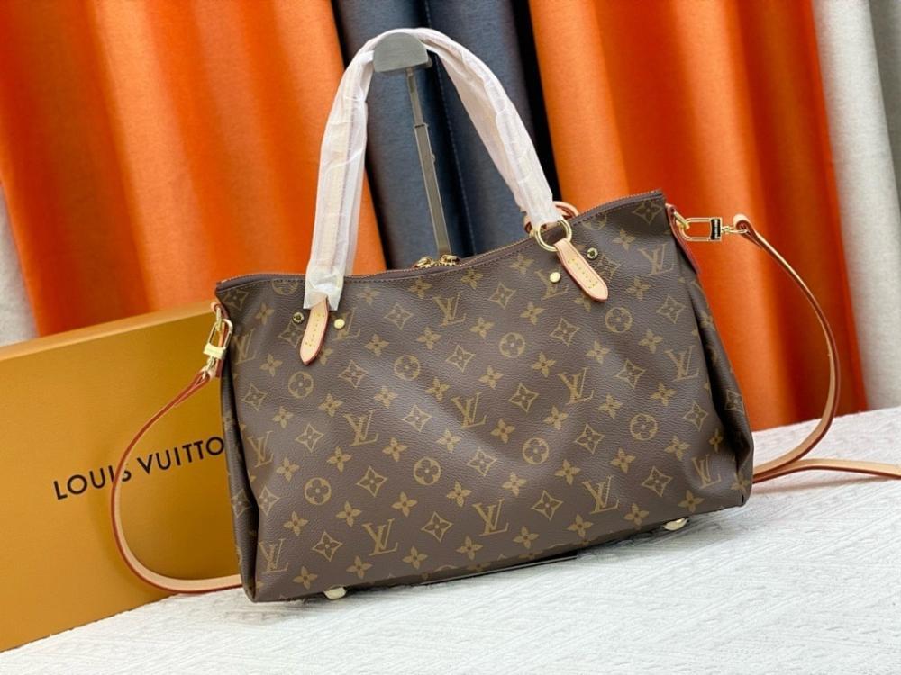 Italian-Inspired Elegant Leather Top Handle Bag