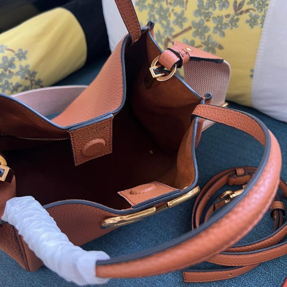 VLogo Signature Calfskin Shoulder Bag