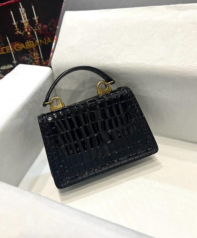 Luxury Stylish Top Handle Bag – Limited Edition
