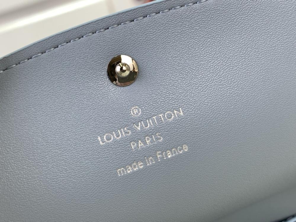 Elegant Wallet