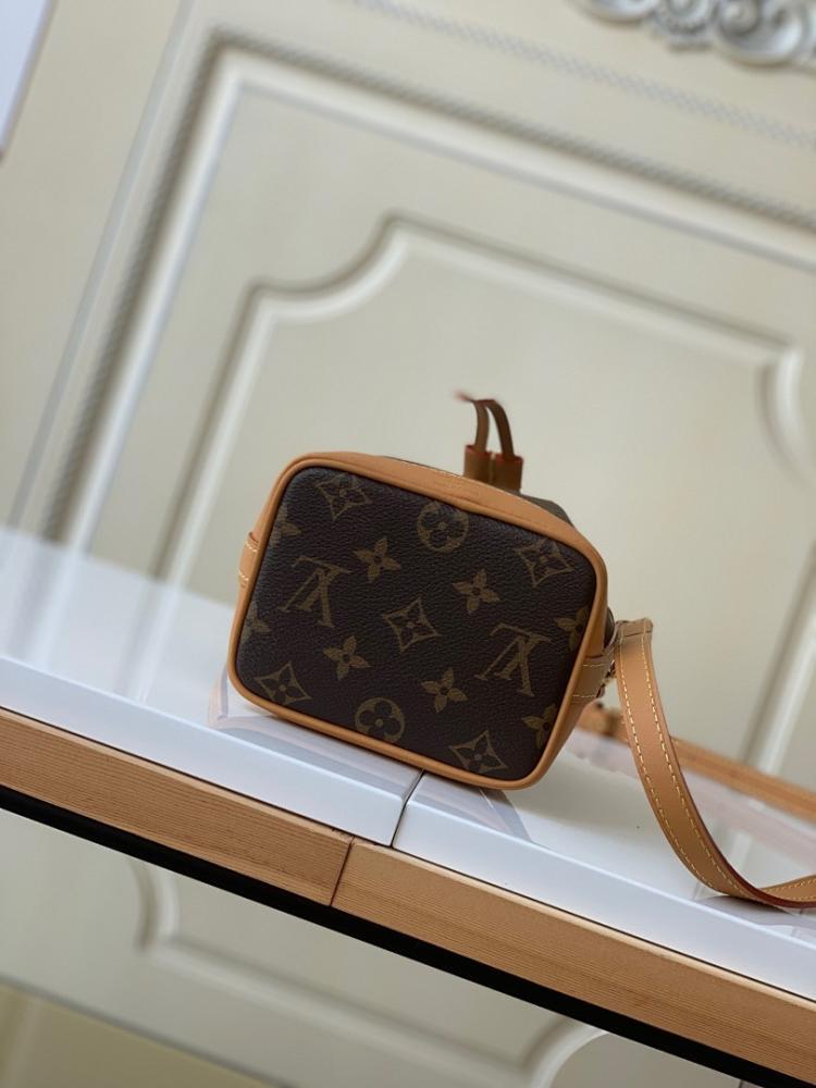 Luxury Refined Leather Shoulder Bag