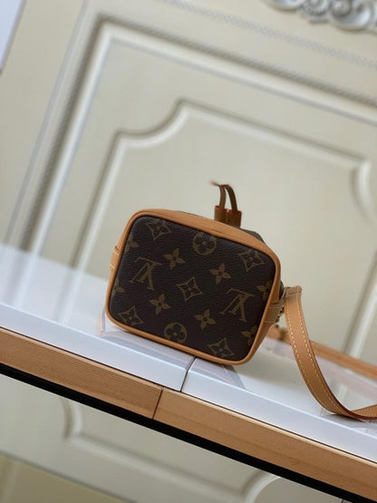 Luxury Refined Leather Shoulder Bag