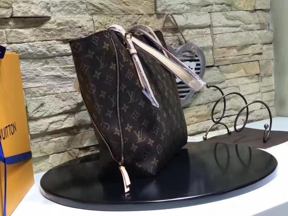 Leather Shoulder Bag