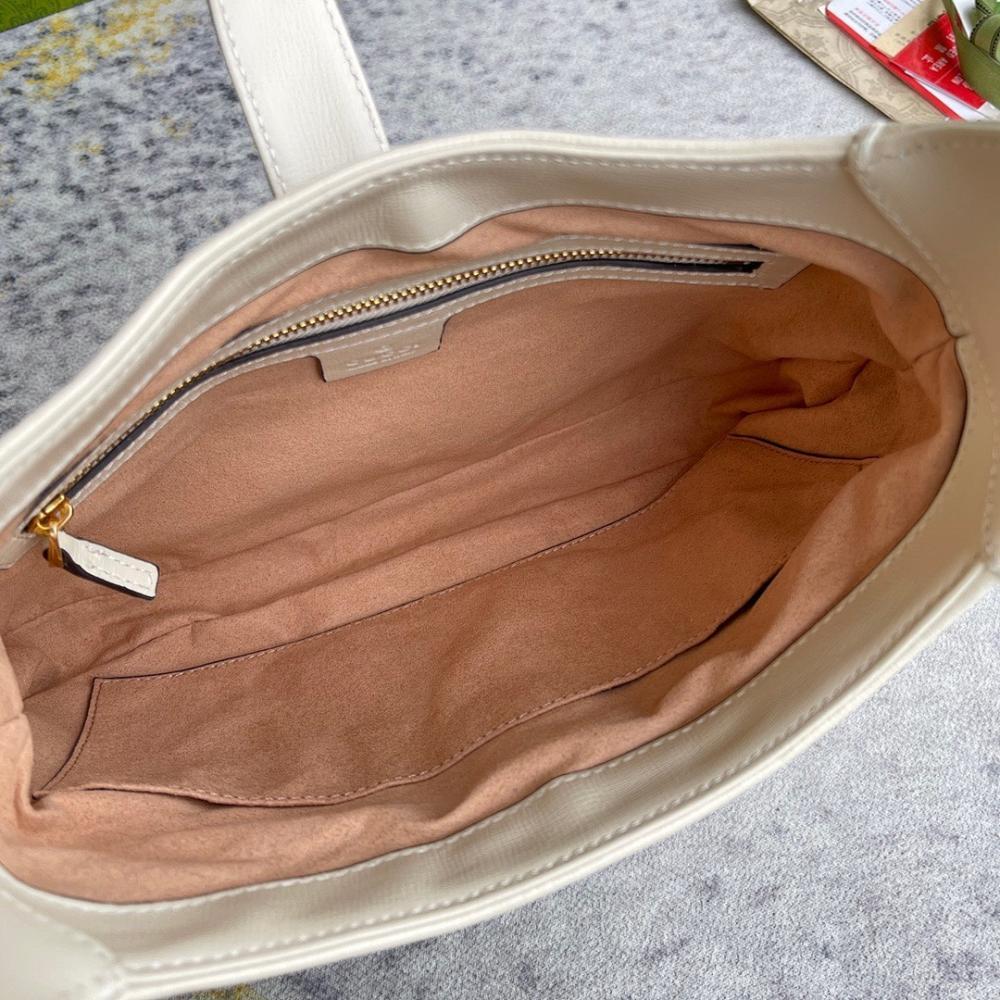 Elegant Shoulder Bag – Special Edition